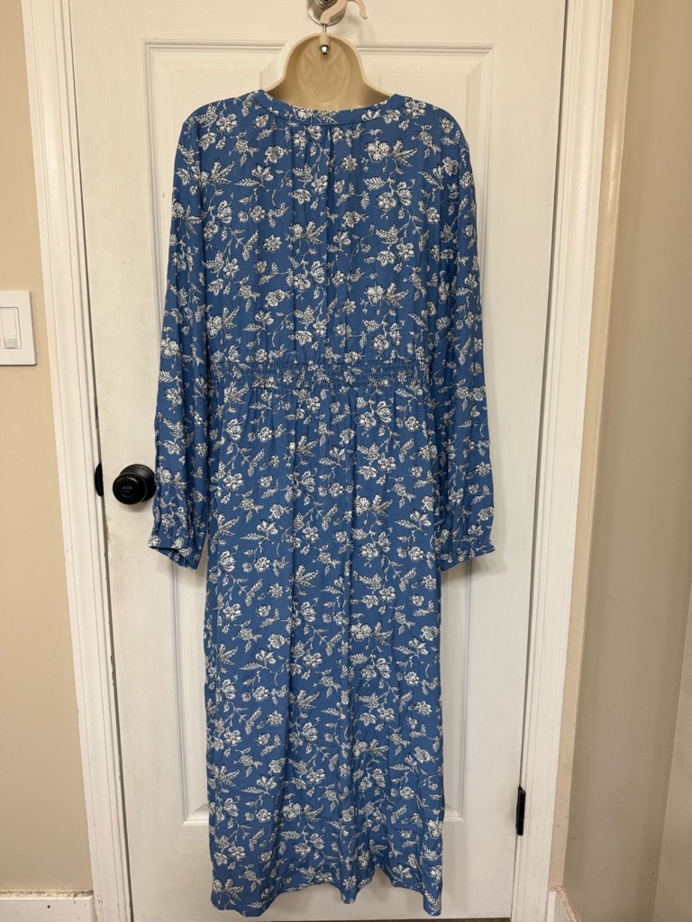LOFT Blue Floral Shirt Maxi Dress Size 10 Button Front Long Sleeve - Picture 5 of 14